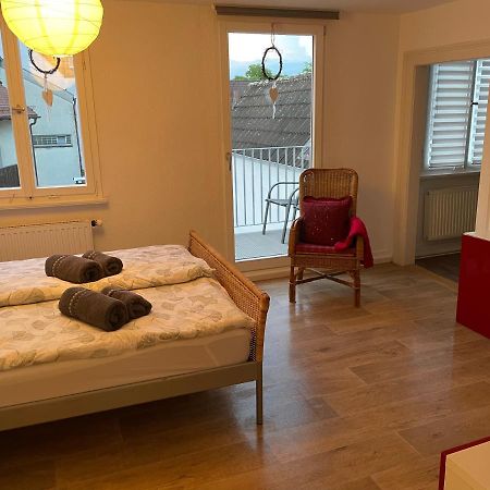 Schone, Helle Und Geraumige Innenstadtwohnung Ravensburg Kültér fotó